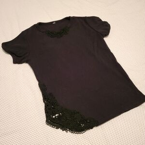 Vintage black tshirt with lace detailing